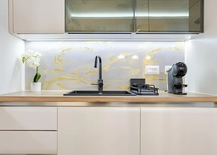 Waterfront - Na Vodi - Sensa * בלגרד